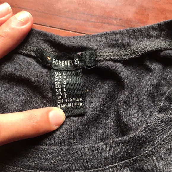 Top - Picture 2 of 2